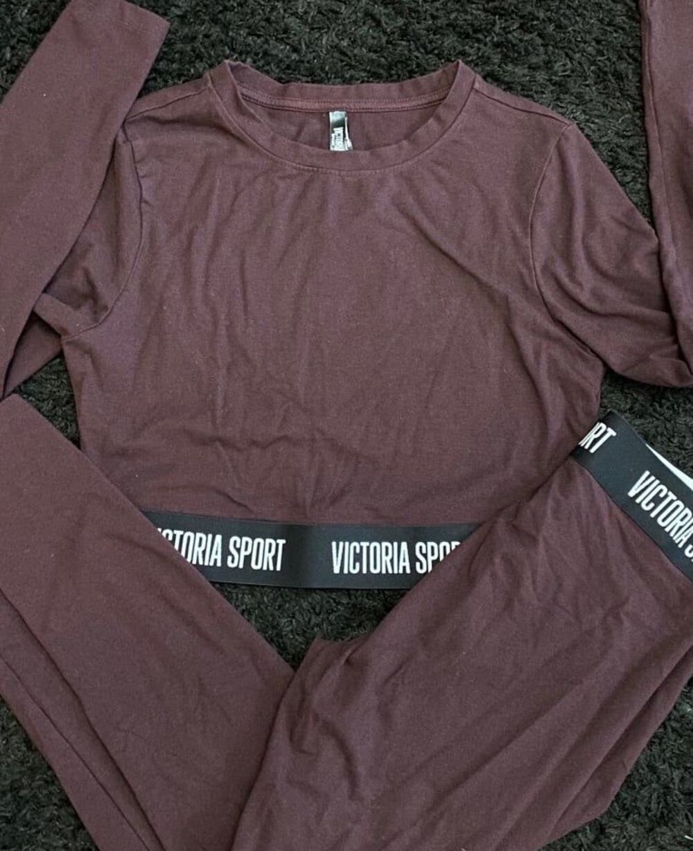 Victoria secret sport outfit - size M/L